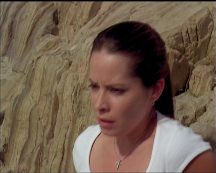 Charmed-Online_dot_net-5x01-2AWitchTail2264.jpg