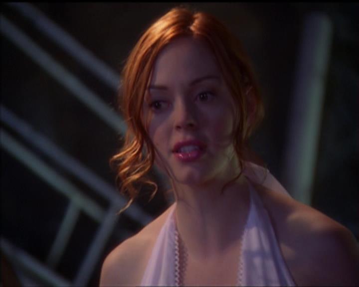 Charmed-Online_dot_net-5x01-2AWitchTail2340.jpg