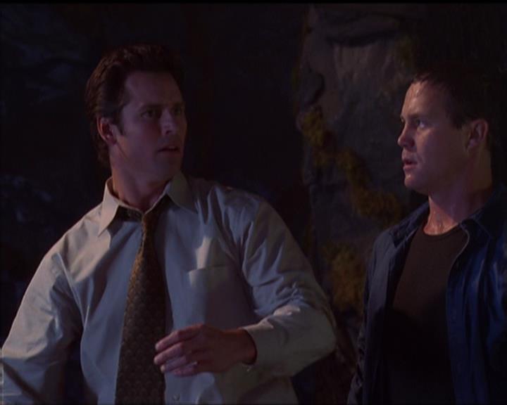 Charmed-Online_dot_net-5x01-2AWitchTail2342.jpg