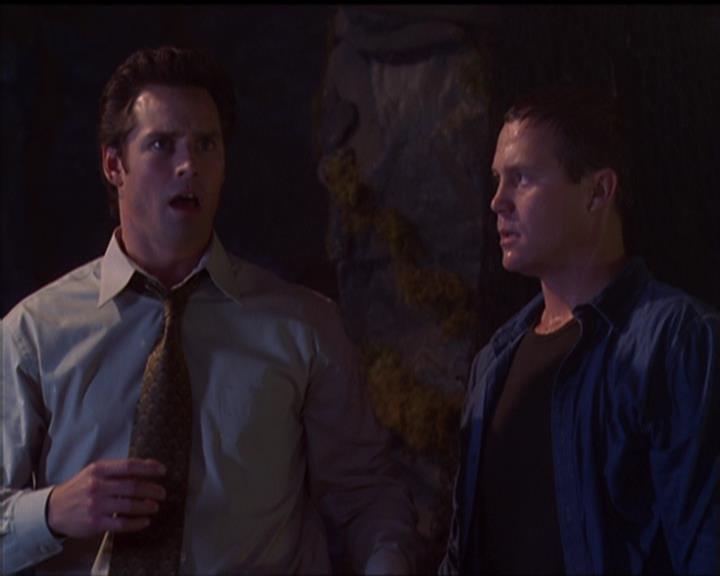 Charmed-Online_dot_net-5x01-2AWitchTail2349.jpg