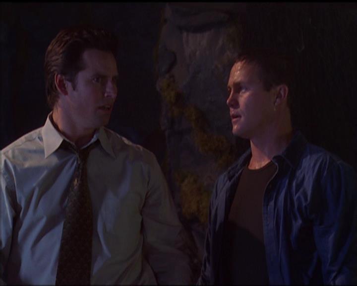 Charmed-Online_dot_net-5x01-2AWitchTail2354.jpg