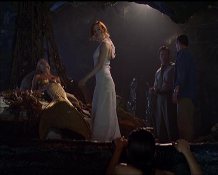 Charmed-Online_dot_net-5x01-2AWitchTail2356.jpg