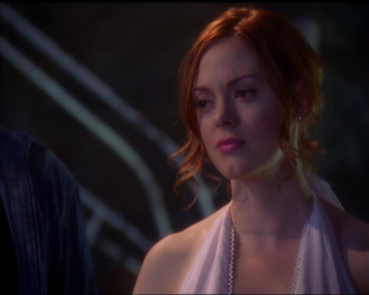 Charmed-Online_dot_net-5x01-2AWitchTail2386.jpg