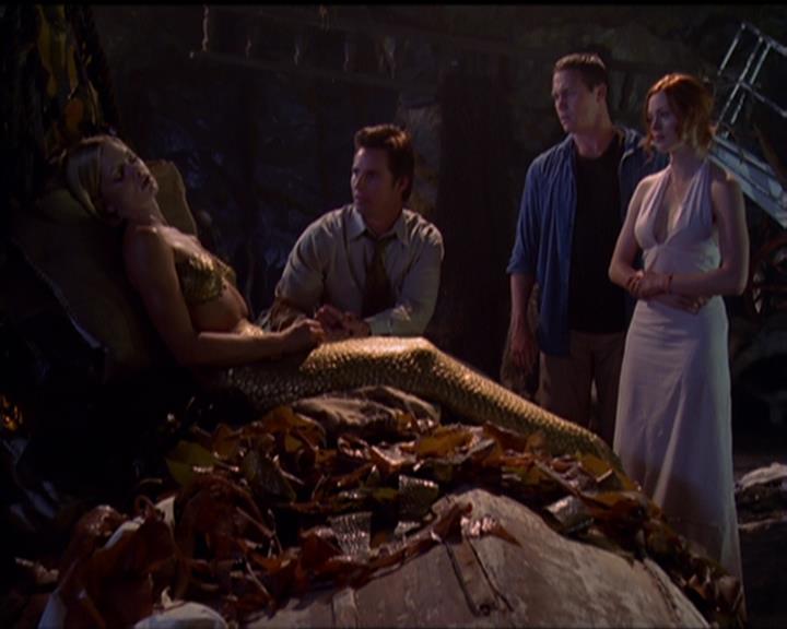 Charmed-Online_dot_net-5x01-2AWitchTail2390.jpg