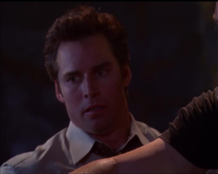 Charmed-Online_dot_net-5x01-2AWitchTail2414.jpg