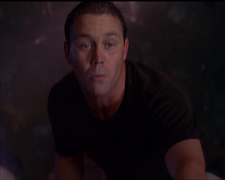 Charmed-Online_dot_net-5x01-2AWitchTail2479.jpg