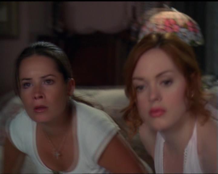 Charmed-Online_dot_net-5x02AWitchsTailPart2-0051.jpg