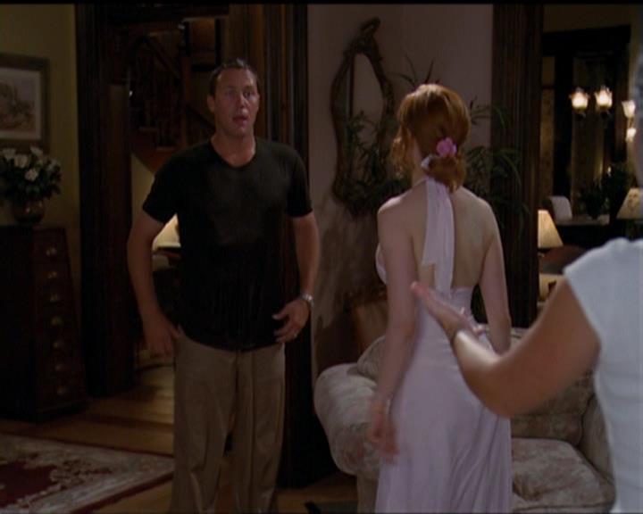 Charmed-Online_dot_net-5x02AWitchsTailPart2-0053.jpg