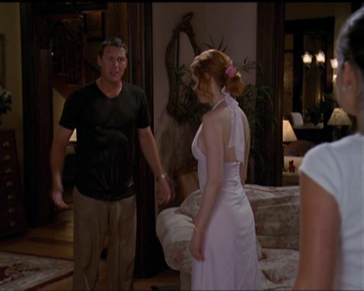 Charmed-Online_dot_net-5x02AWitchsTailPart2-0056.jpg