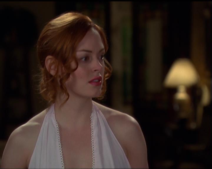 Charmed-Online_dot_net-5x02AWitchsTailPart2-0064.jpg