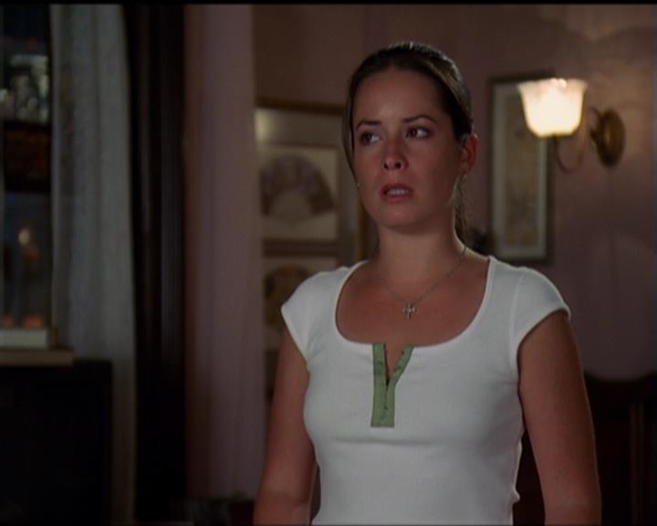 Charmed-Online_dot_net-5x02AWitchsTailPart2-0075.jpg