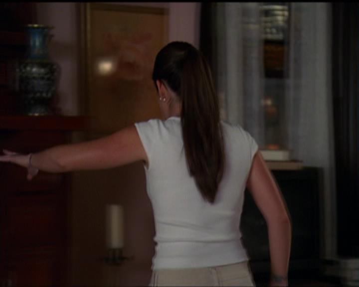 Charmed-Online_dot_net-5x02AWitchsTailPart2-0089.jpg