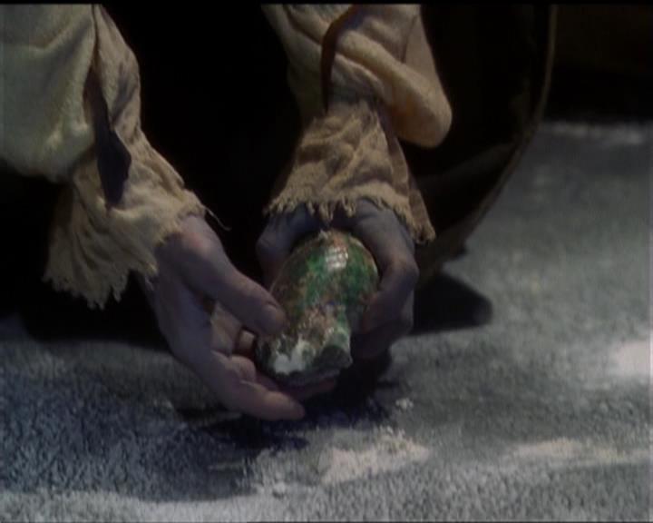 Charmed-Online_dot_net-5x02AWitchsTailPart2-0186.jpg