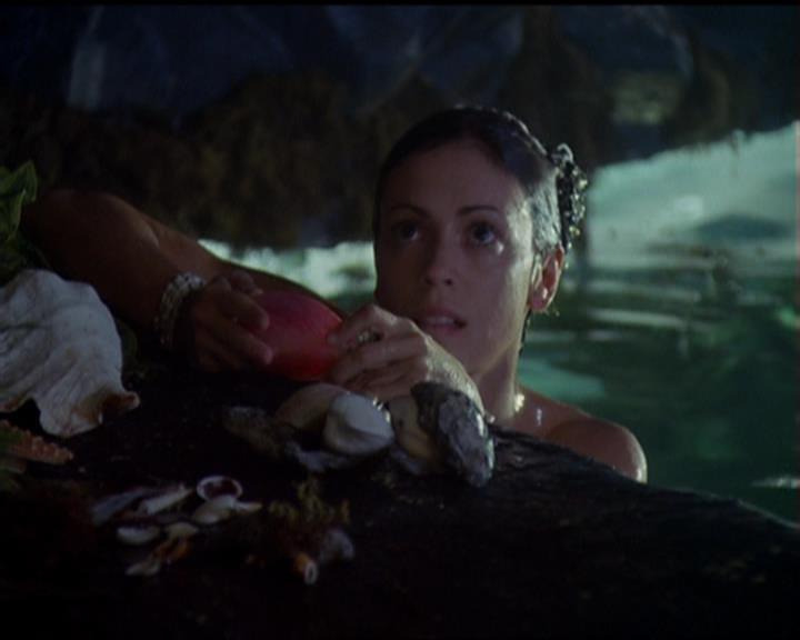 Charmed-Online_dot_net-5x02AWitchsTailPart2-0198.jpg