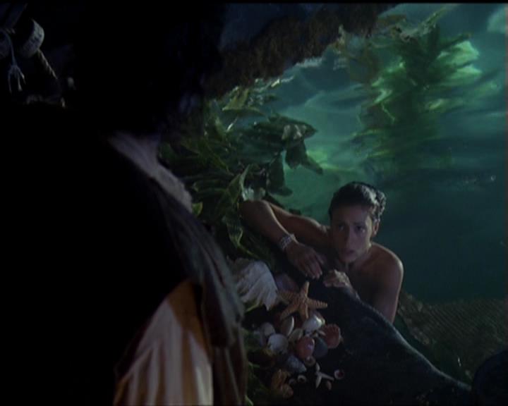 Charmed-Online_dot_net-5x02AWitchsTailPart2-0202.jpg