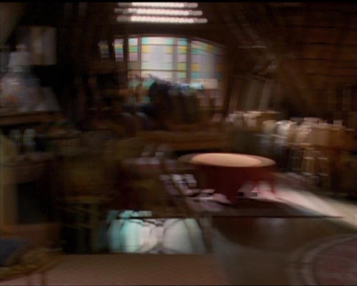 Charmed-Online_dot_net-5x02AWitchsTailPart2-0316.jpg