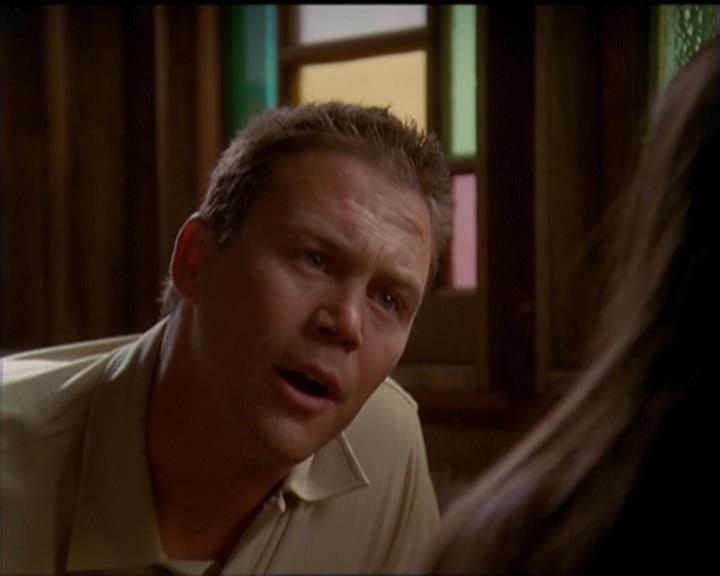 Charmed-Online_dot_net-5x02AWitchsTailPart2-0378.jpg