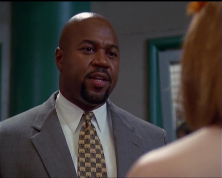 Charmed-Online_dot_net-5x02AWitchsTailPart2-0476.jpg
