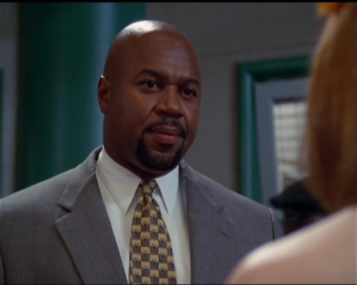 Charmed-Online_dot_net-5x02AWitchsTailPart2-0477.jpg