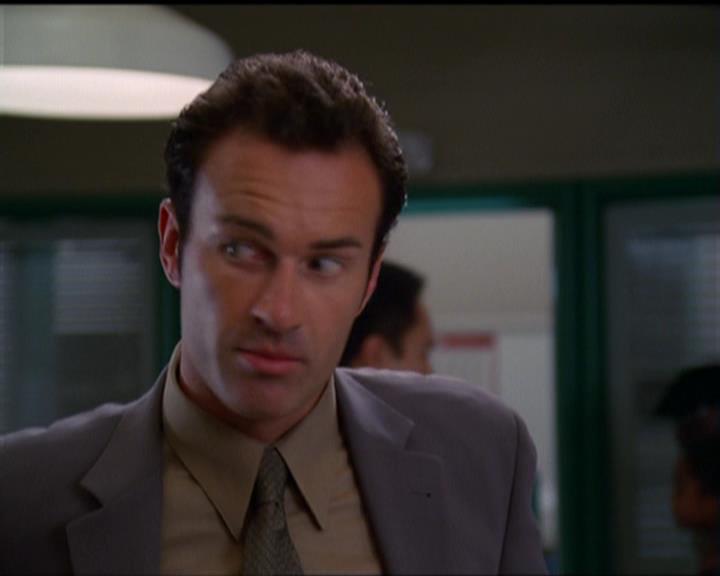 Charmed-Online_dot_net-5x02AWitchsTailPart2-0498.jpg