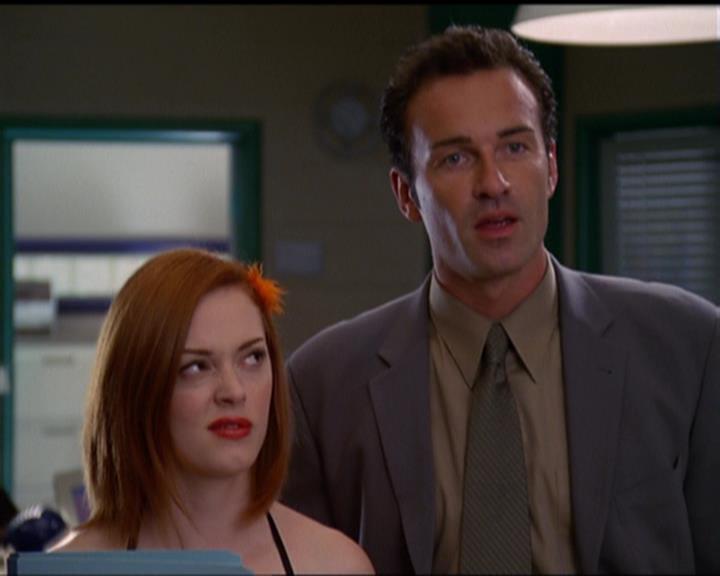 Charmed-Online_dot_net-5x02AWitchsTailPart2-0518.jpg