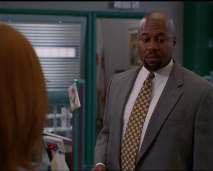 Charmed-Online_dot_net-5x02AWitchsTailPart2-0524.jpg