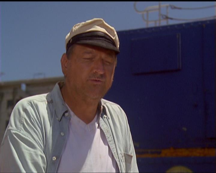 Charmed-Online_dot_net-5x02AWitchsTailPart2-0705.jpg