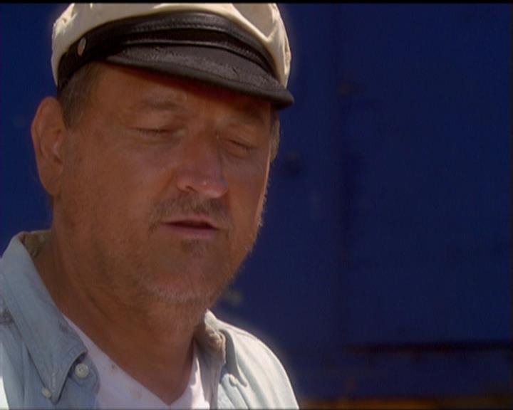 Charmed-Online_dot_net-5x02AWitchsTailPart2-0713.jpg