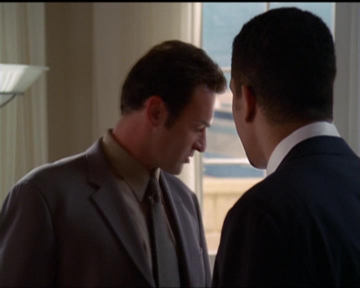 Charmed-Online_dot_net-5x02AWitchsTailPart2-1006.jpg