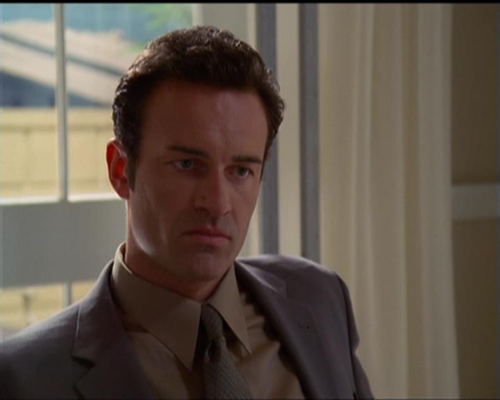 Charmed-Online_dot_net-5x02AWitchsTailPart2-1038.jpg