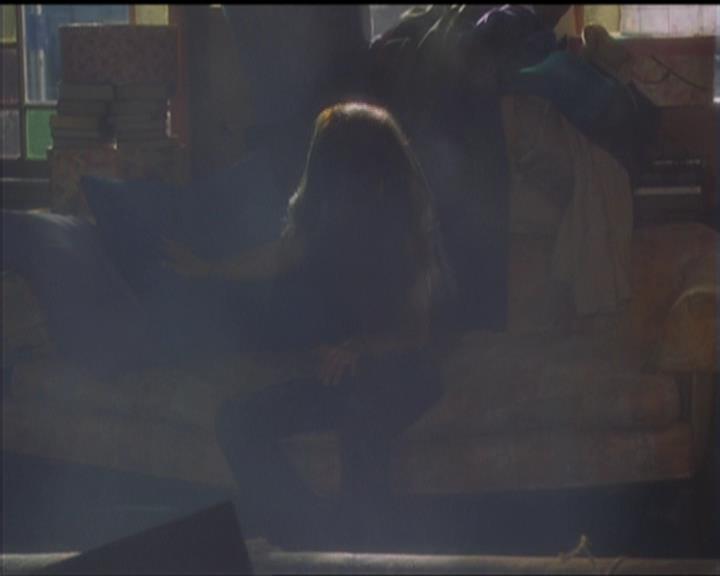 Charmed-Online_dot_net-5x02AWitchsTailPart2-1104.jpg