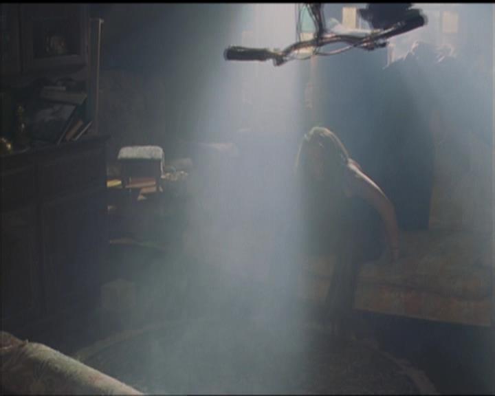 Charmed-Online_dot_net-5x02AWitchsTailPart2-1109.jpg