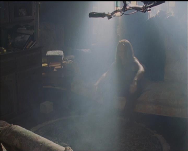Charmed-Online_dot_net-5x02AWitchsTailPart2-1117.jpg