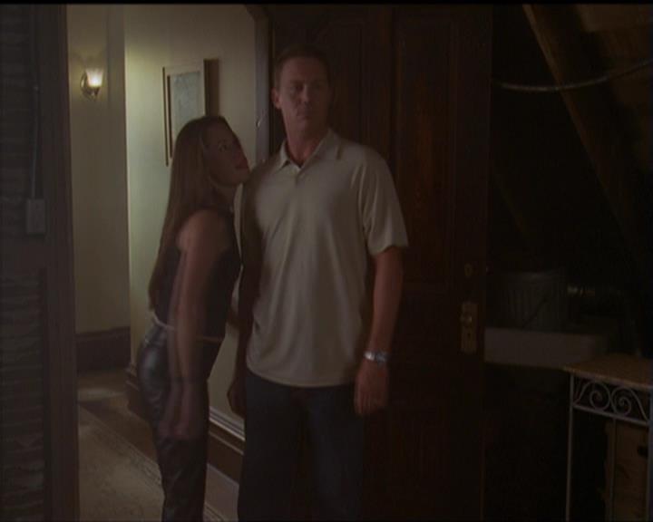 Charmed-Online_dot_net-5x02AWitchsTailPart2-1187.jpg