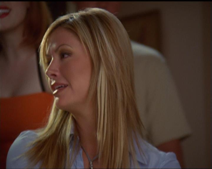 Charmed-Online_dot_net-5x02AWitchsTailPart2-1329.jpg