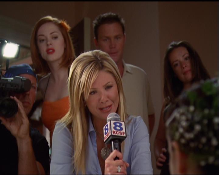 Charmed-Online_dot_net-5x02AWitchsTailPart2-1339.jpg
