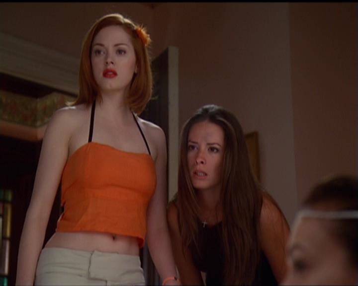 Charmed-Online_dot_net-5x02AWitchsTailPart2-1385.jpg