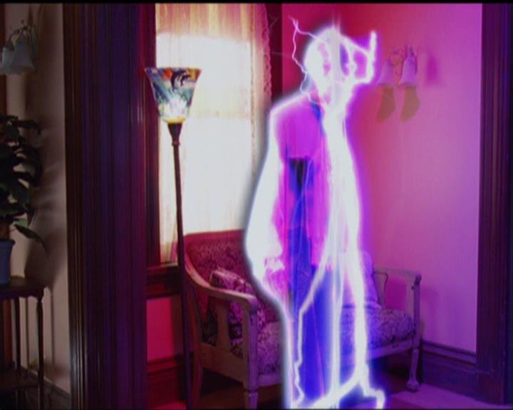 Charmed-Online_dot_net-5x02AWitchsTailPart2-1391.jpg