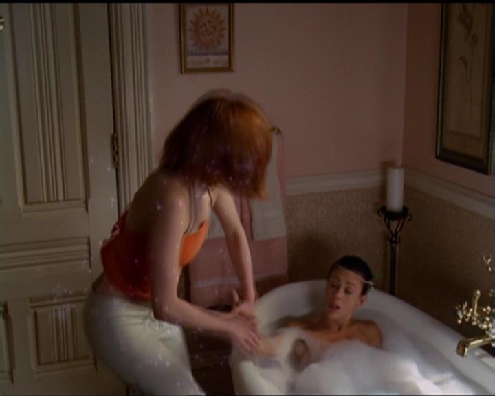 Charmed-Online_dot_net-5x02AWitchsTailPart2-1395.jpg