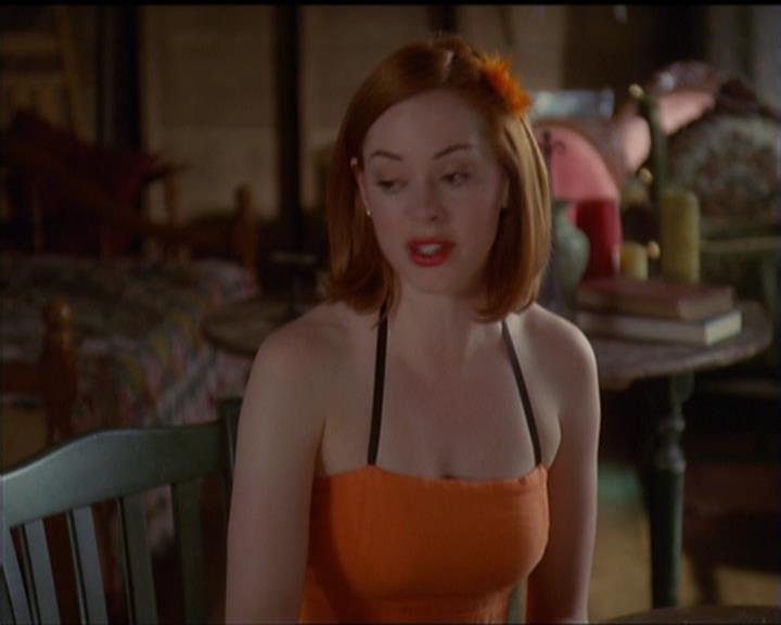 Charmed-Online_dot_net-5x02AWitchsTailPart2-1424.jpg