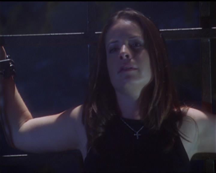 Charmed-Online_dot_net-5x02AWitchsTailPart2-1588.jpg