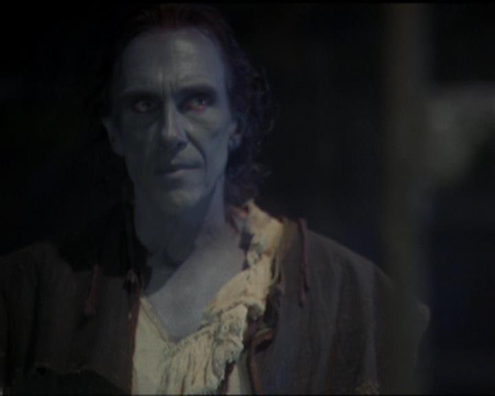 Charmed-Online_dot_net-5x02AWitchsTailPart2-1846.jpg