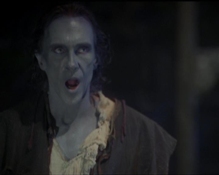Charmed-Online_dot_net-5x02AWitchsTailPart2-1848.jpg