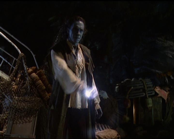 Charmed-Online_dot_net-5x02AWitchsTailPart2-1913.jpg