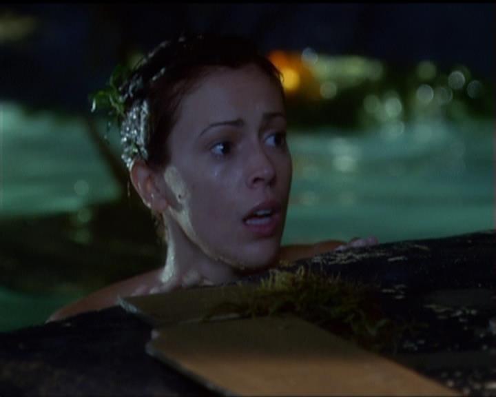 Charmed-Online_dot_net-5x02AWitchsTailPart2-2048.jpg