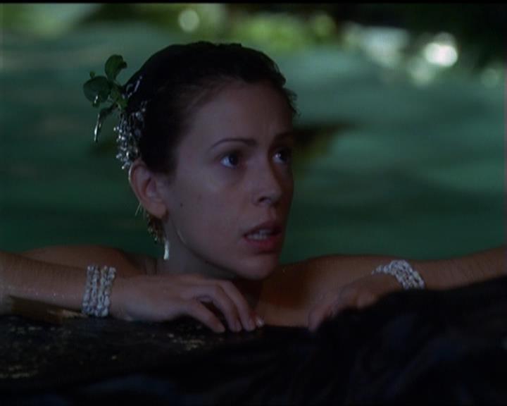 Charmed-Online_dot_net-5x02AWitchsTailPart2-2080.jpg