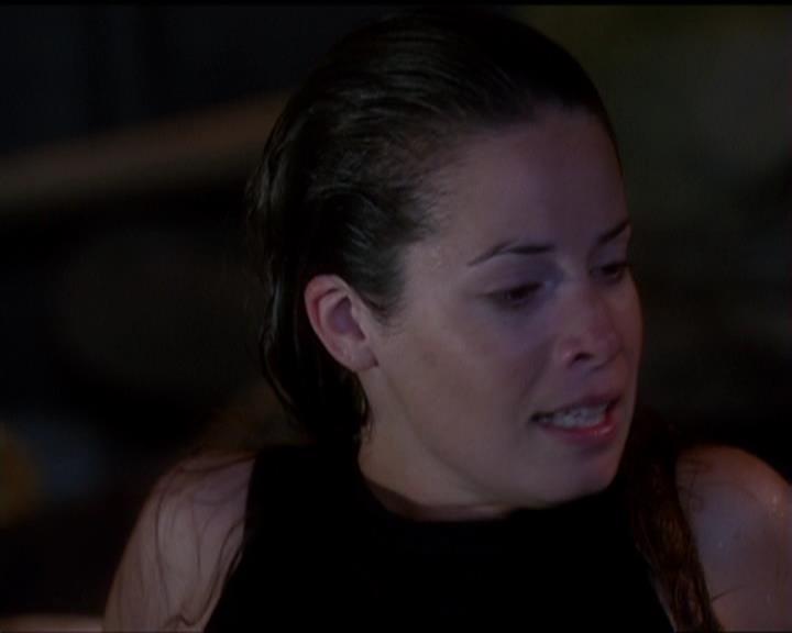 Charmed-Online_dot_net-5x02AWitchsTailPart2-2090.jpg