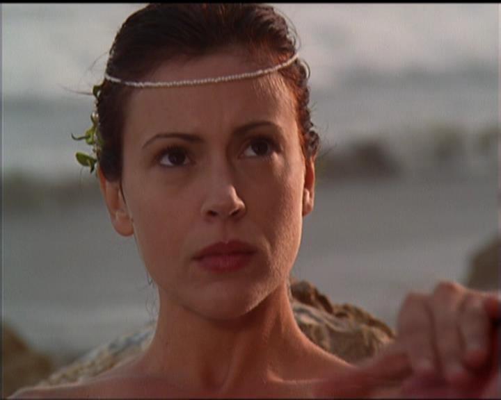 Charmed-Online_dot_net-5x02AWitchsTailPart2-2211.jpg