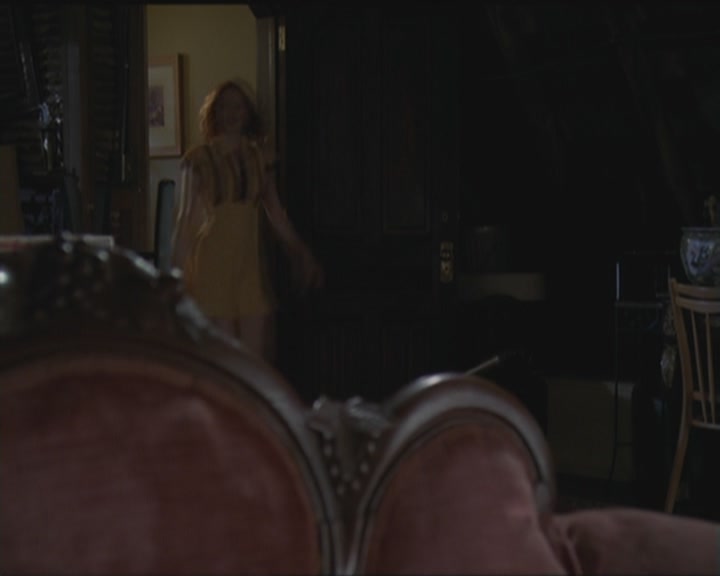 Charmed-Online_dot_net-5x03HappelyEverAfter0008.jpg