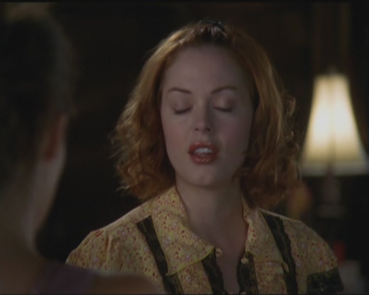 Charmed-Online_dot_net-5x03HappelyEverAfter0030.jpg